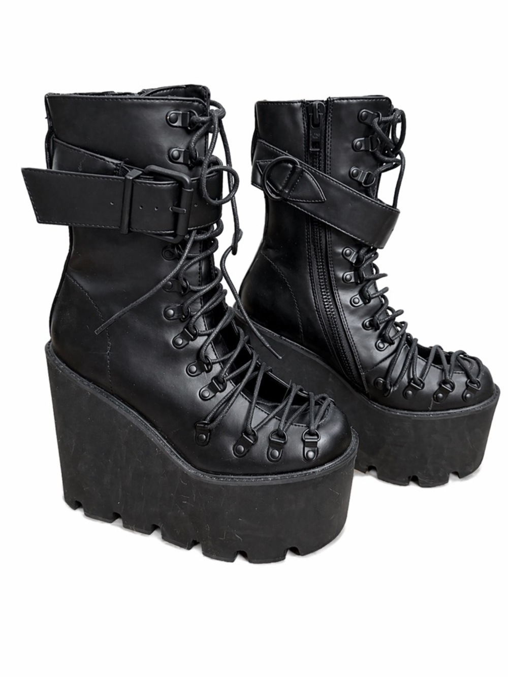 NWOT Dolls Kill Traitor Boots by Current Mood
